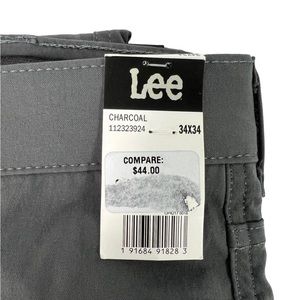 (NWT) Lee Mens Extreme Comfort Pants Size Grey 34x34 Slim Fit Wrinkle Resistance